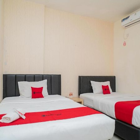 Reddoorz Near Flyover Arjosari Malang Exteriér fotografie