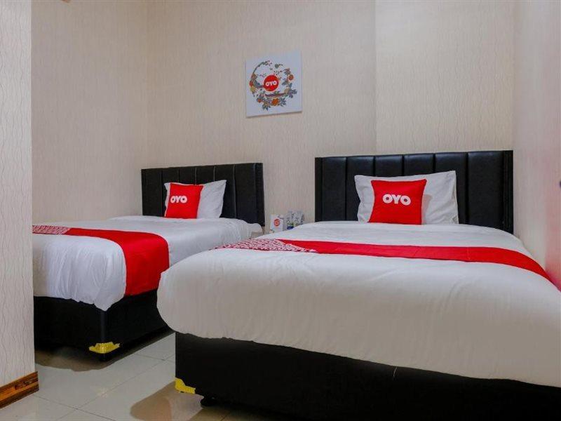 Reddoorz Near Flyover Arjosari Malang Exteriér fotografie