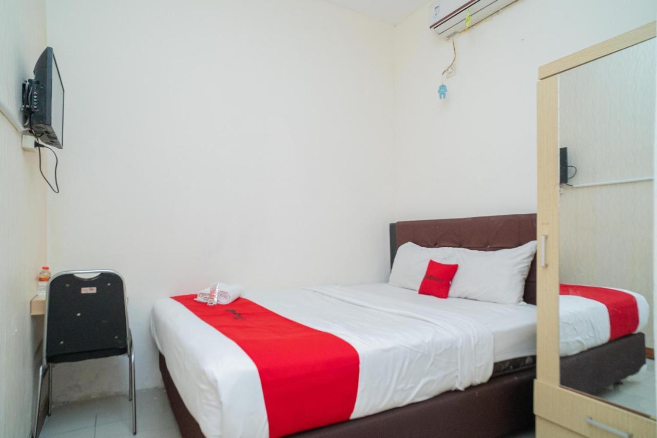 Reddoorz Near Flyover Arjosari Malang Exteriér fotografie