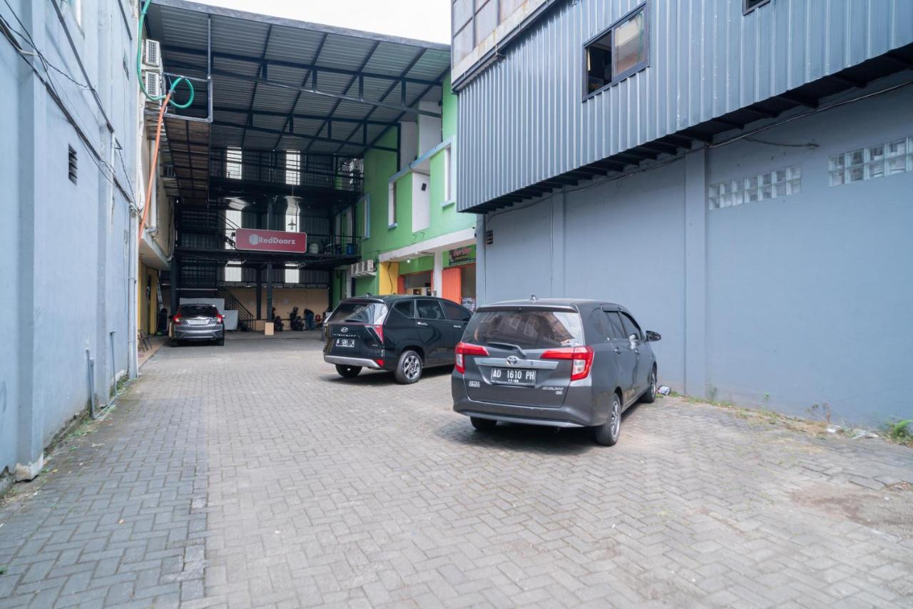 Reddoorz Near Flyover Arjosari Malang Exteriér fotografie