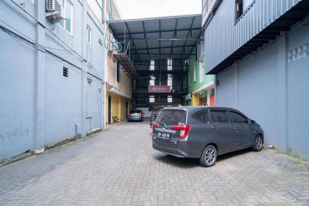 Reddoorz Near Flyover Arjosari Malang Exteriér fotografie